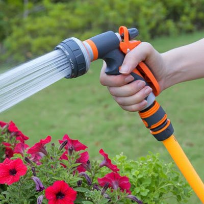 Embout tuyau arrosage EcoFlow pour raccorder un pistolet d'arrosage