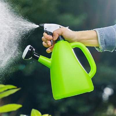 Vaporisation avec l'Arrosoir Vapp eau vert
