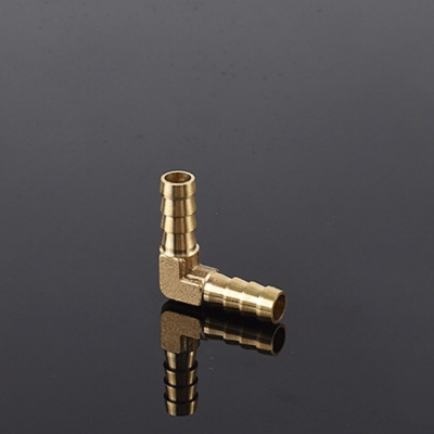 Embout Tuyau Arrosaage Connecteur L Cannelé sur tale noir luisant son reflet