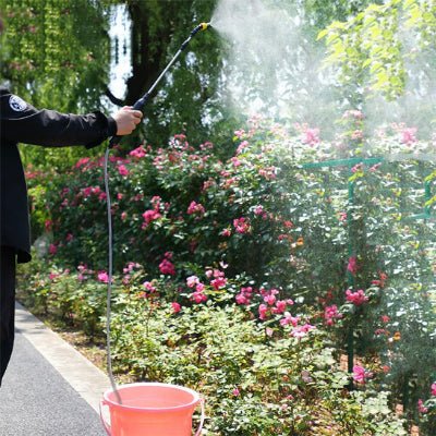 Jardinage professionnel avec la Lance télescopique pulvérisateur SSPRIZZ 3M