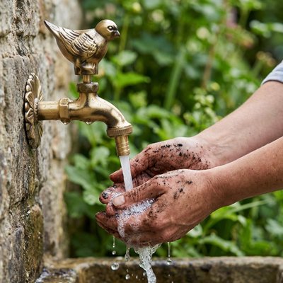 robinet mural extérieur oiZ-Eau lavage mains jardinier